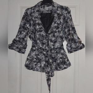 Luii Beautiful Black & White sketch pattern Blazer Size Large